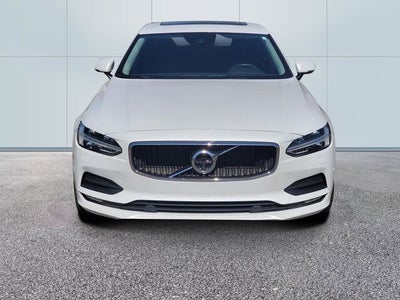 2018 Volvo S90 T6 Momentum