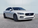 2018 Volvo S90 T6 Momentum