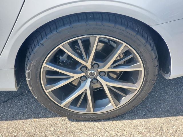 2018 Volvo S90 T6 Momentum