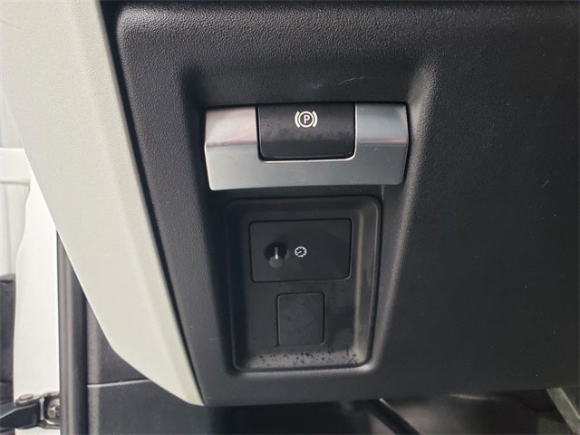 2024 Land Rover Defender 110 S