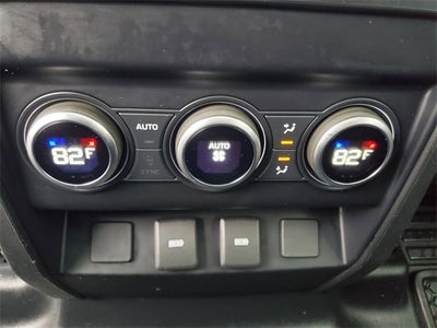 2024 Land Rover Defender 110 S