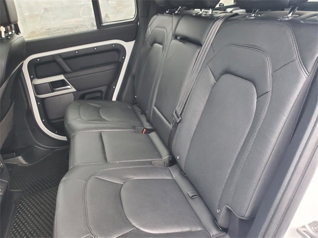 2024 Land Rover Defender 110 S