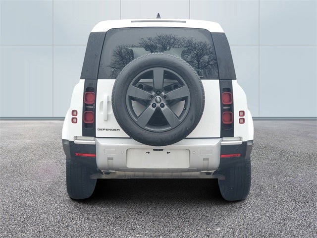 2024 Land Rover Defender 110 S