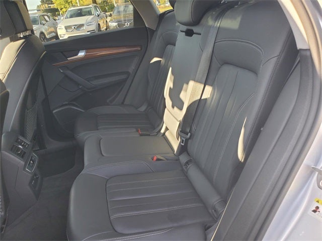 2023 Audi Q5 45 S line Premium quattro