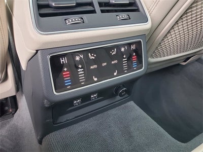 2022 Audi Q7 55 Premium Plus quattro