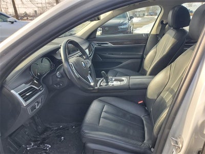 2019 BMW 7 Series 740i xDrive