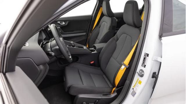 2023 Polestar 2 Long Range Dual Motor BST edition 270