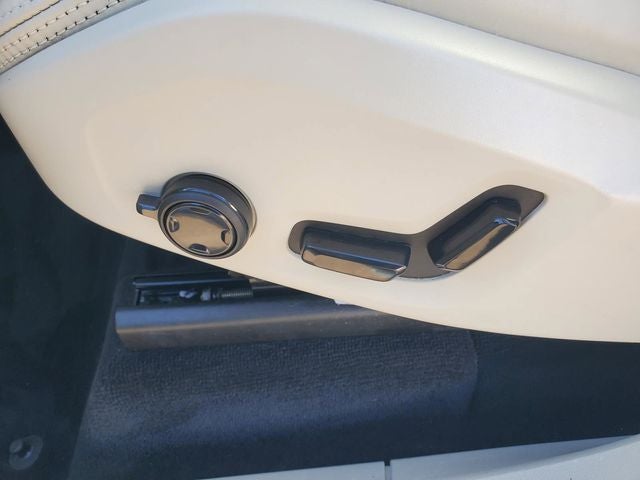 2023 Volvo XC90 Ultimate