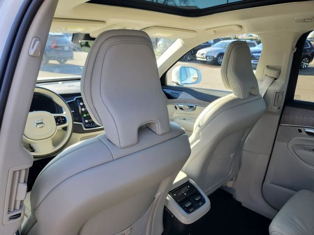 2023 Volvo XC90 Ultimate