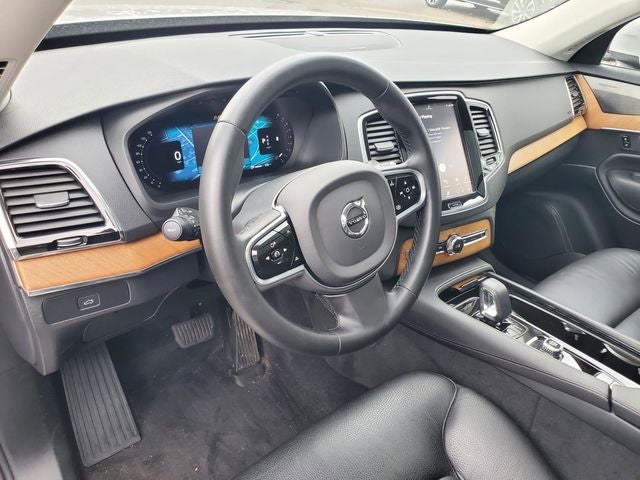 2023 Volvo XC90 B6 Plus 6-Seater