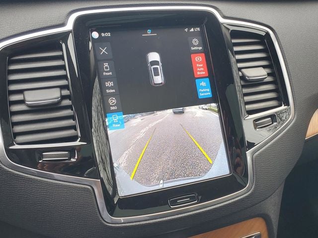 2023 Volvo XC90 B6 Plus 6-Seater