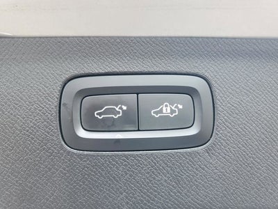 2023 Volvo XC90 B6 Plus 6-Seater
