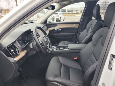 2025 Volvo XC90 B6 Plus 7-Seater 2025.5