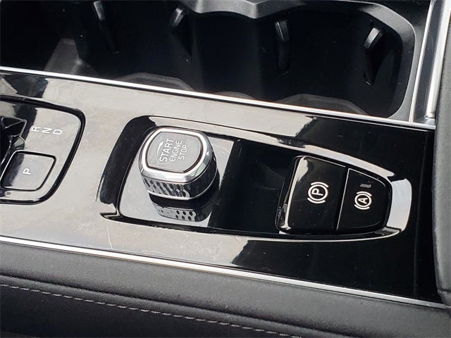 2025 Volvo XC90 B6 Plus 7-Seater 2025.5