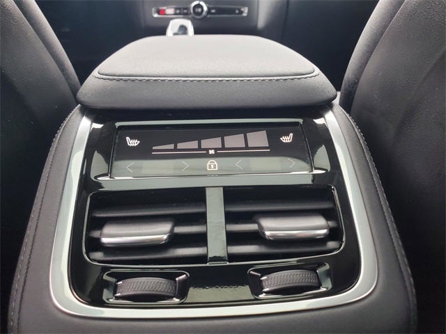 2025 Volvo XC90 B6 Plus 7-Seater 2025.5