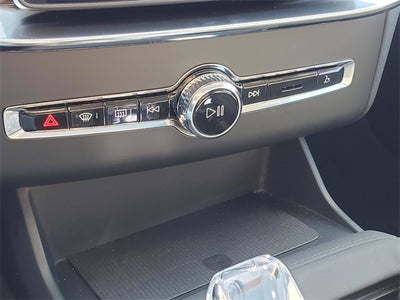 2025 Volvo XC90 B6 Plus 7-Seater 2025.5