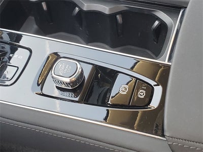 2025 Volvo XC90 B6 Plus 7-Seater 2025.5