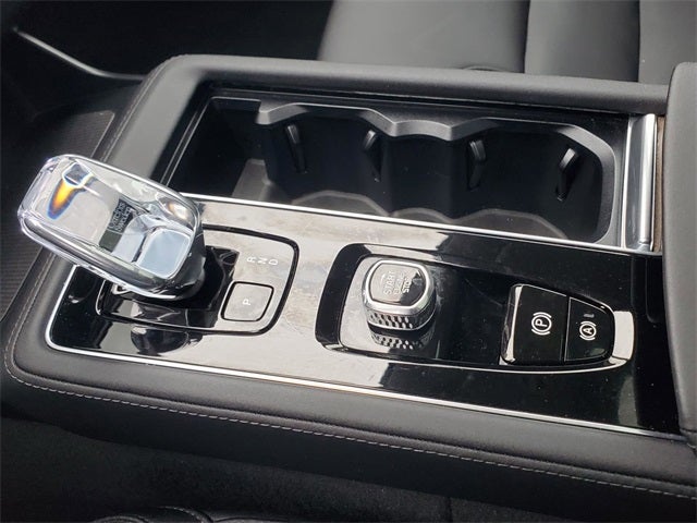 2025 Volvo XC90 B6 Plus 7-Seater 2025.5