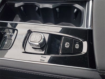 2025 Volvo XC90 B6 Plus 7-Seater 2025.5