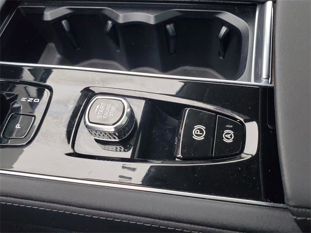 2025 Volvo XC90 B6 Plus 7-Seater 2025.5