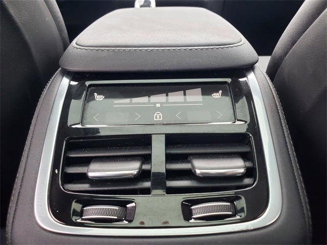 2025 Volvo XC90 B6 Plus 7-Seater 2025.5