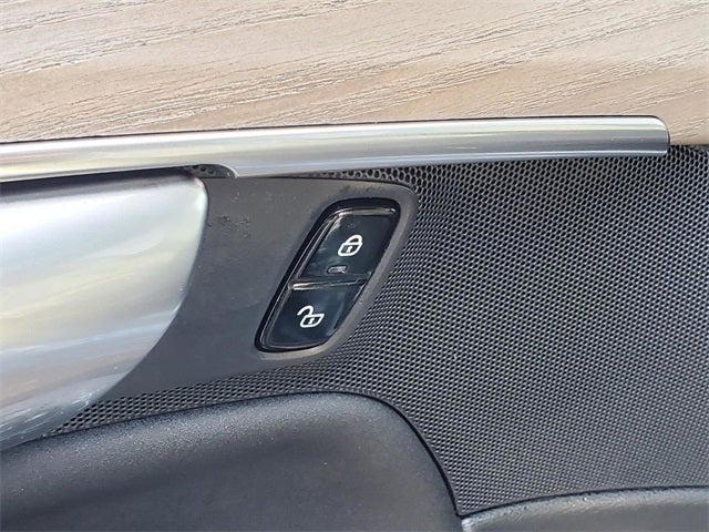 2025 Volvo XC90 B6 Plus 7-Seater 2025.5