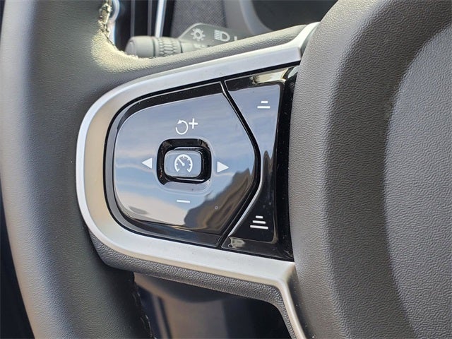 2025 Volvo XC90 B6 Plus 7-Seater 2025.5