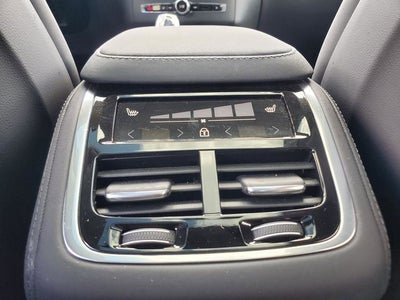 2025 Volvo XC90 B6 Plus 7-Seater 2025.5