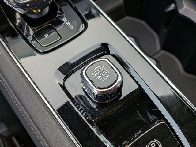 2025 Volvo XC90 B6 Plus 7-Seater 2025.5