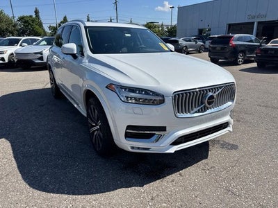 2024 Volvo XC90 B6 Plus Bright Theme