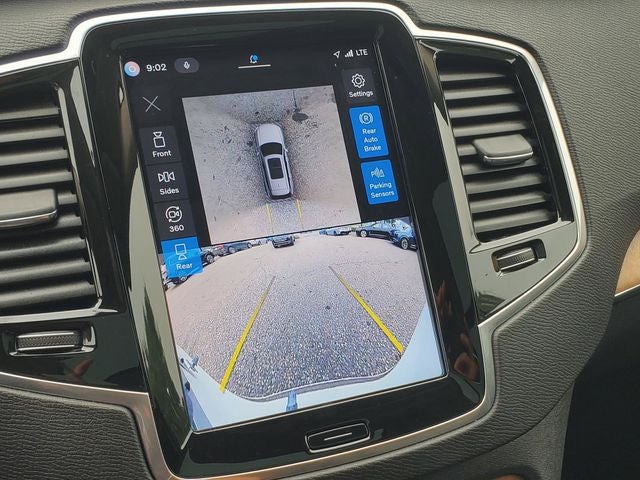 2024 Volvo XC90 B6 Plus Bright Theme