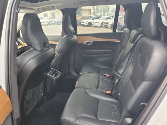 2024 Volvo XC90 B6 Plus Bright Theme