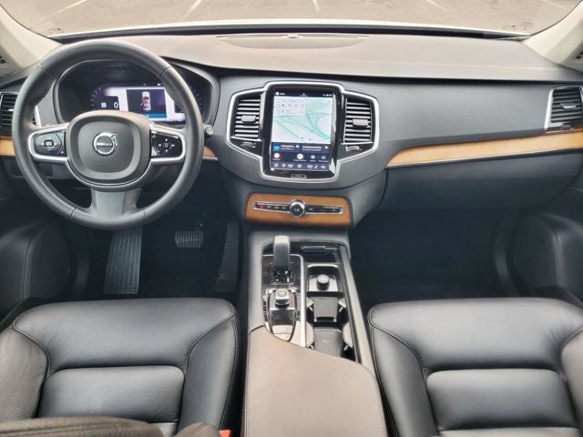 2024 Volvo XC90 B6 Plus Bright Theme