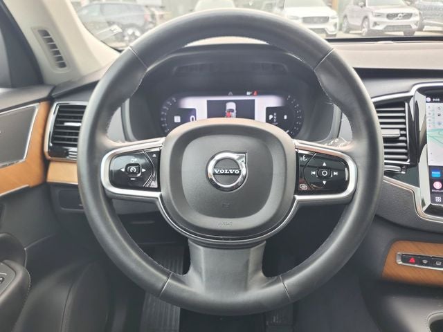 2024 Volvo XC90 B6 Plus Bright Theme