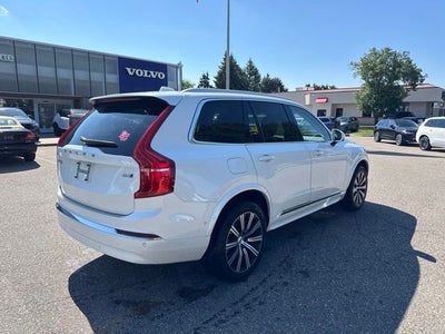2024 Volvo XC90 B6 Plus Bright Theme