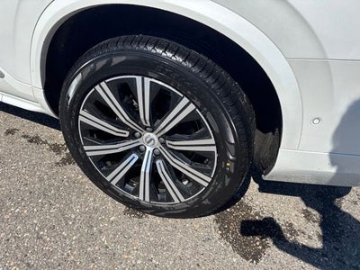 2024 Volvo XC90 B6 Plus Bright Theme