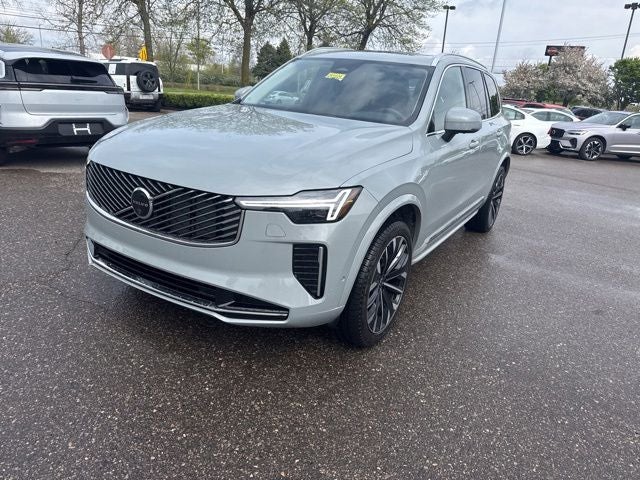 2026 Volvo XC90 B6 Plus 7-Seater