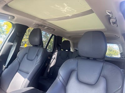 2024 Volvo XC90 B6 Plus Bright Theme
