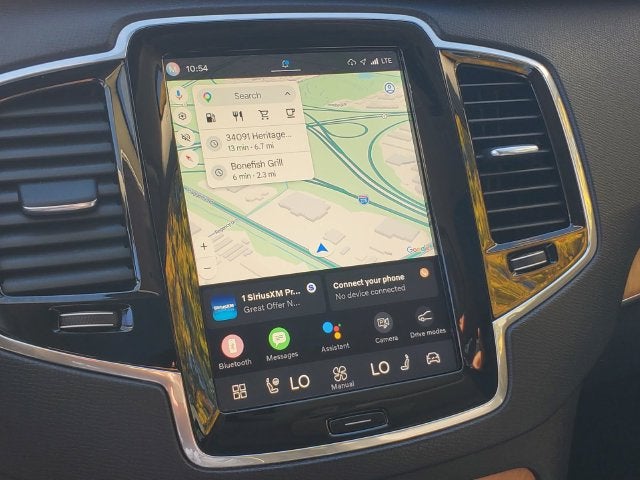 2024 Volvo XC90 B6 Plus Bright Theme