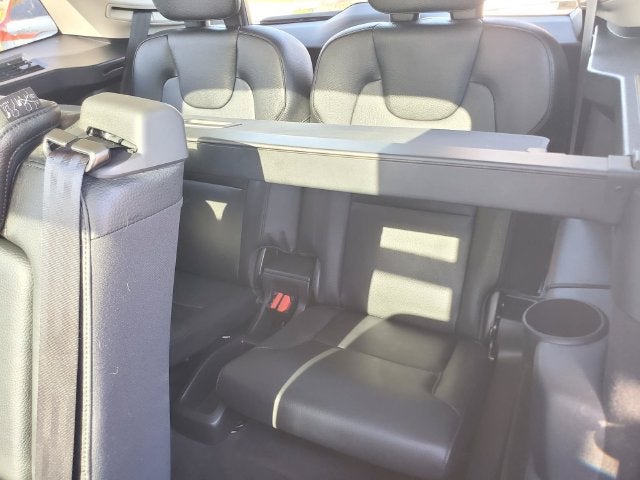 2024 Volvo XC90 B6 Plus Bright Theme