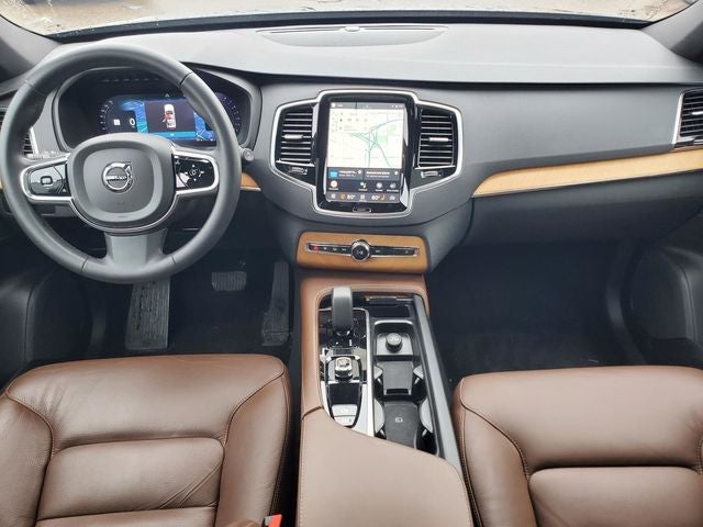 2024 Volvo XC90 B6 Plus Bright Theme