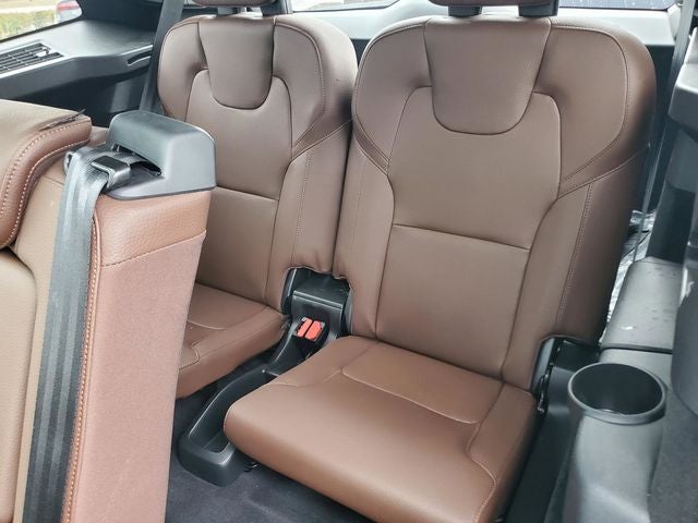 2024 Volvo XC90 B6 Plus Bright Theme