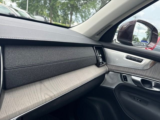 2025 Volvo XC90 B6 Ultra 2025.5