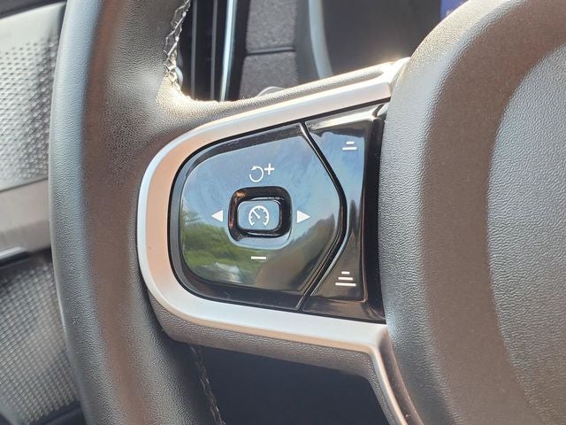 2025 Volvo XC90 B6 Ultra 2025.5