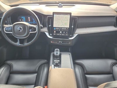 2025 Volvo XC90 B6 Ultra 2025.5