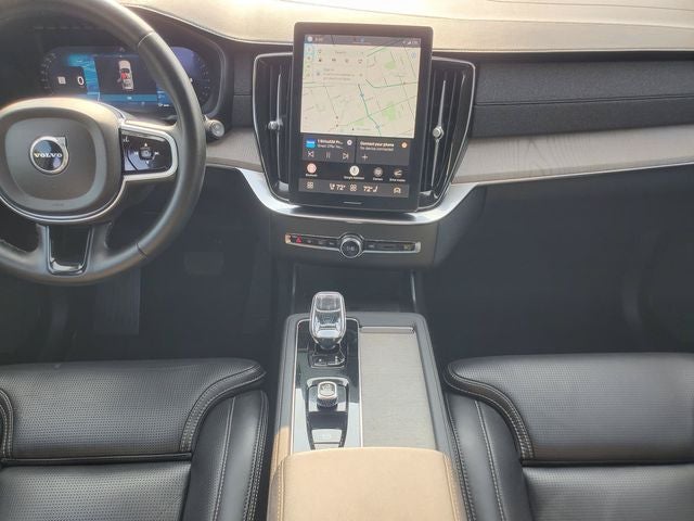 2025 Volvo XC90 B6 Ultra 2025.5