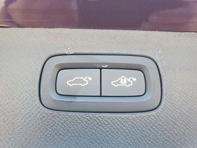 2025 Volvo XC90 B6 Ultra 2025.5