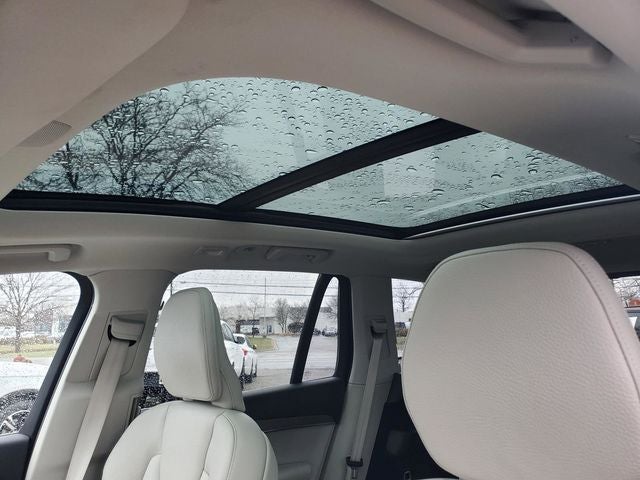 2023 Volvo XC90 B6 Core