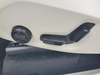 2023 Volvo XC90 B6 Core