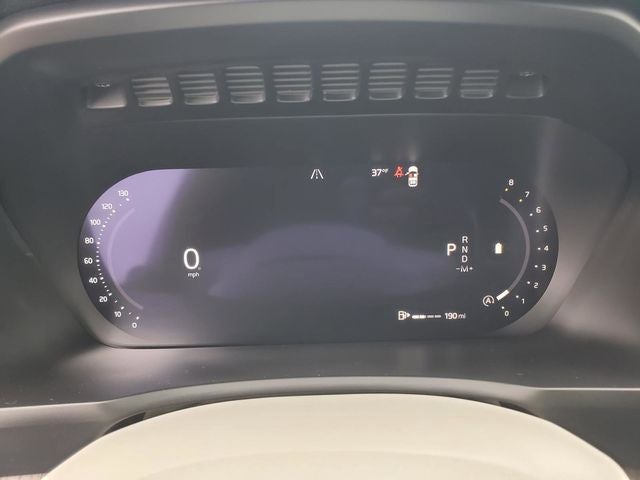 2023 Volvo XC90 B6 Core